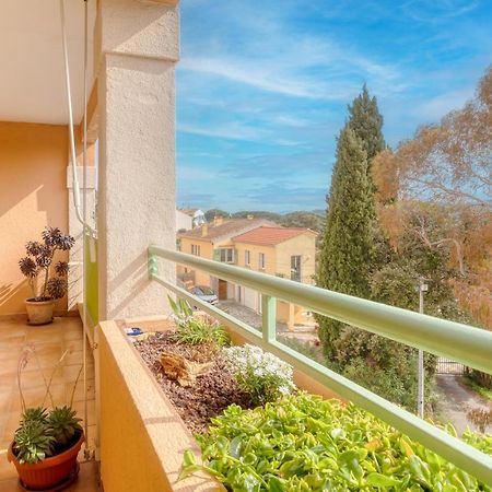 Bel Appartement Classe 3 Etoiles Борм-ле-Мимоза Экстерьер фото