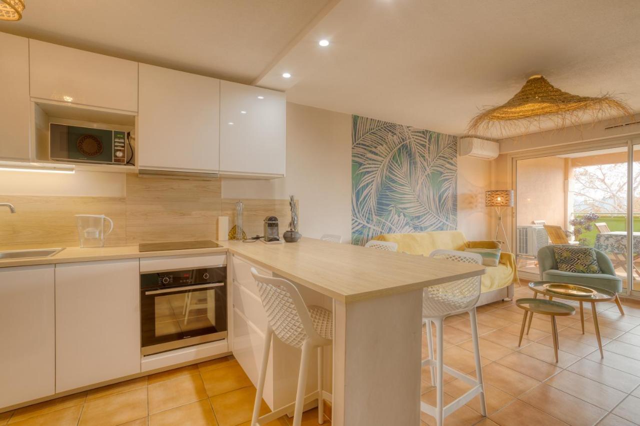 Bel Appartement Classe 3 Etoiles Борм-ле-Мимоза Экстерьер фото